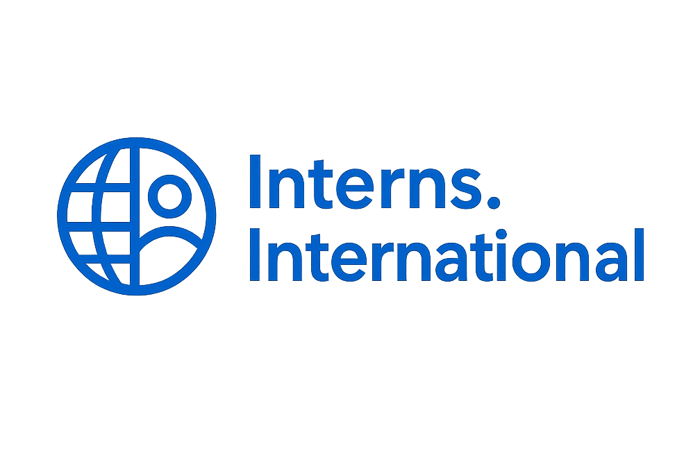 logo interns international