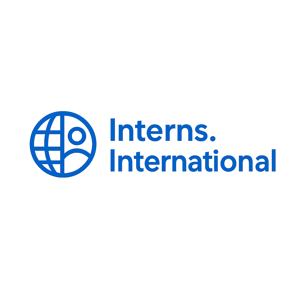 logo interns international